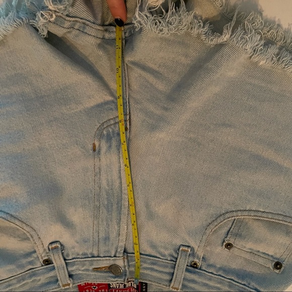 Perfectly Distressed Denim Shorts - Picture 7 of 9